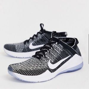 Nike Air Zoom Fearless Flyknit 2 Black, size 6.5